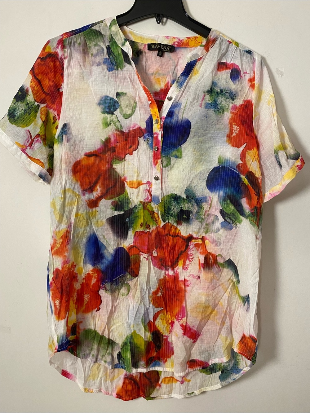 White Multicolor Floral Button-Front Blouse